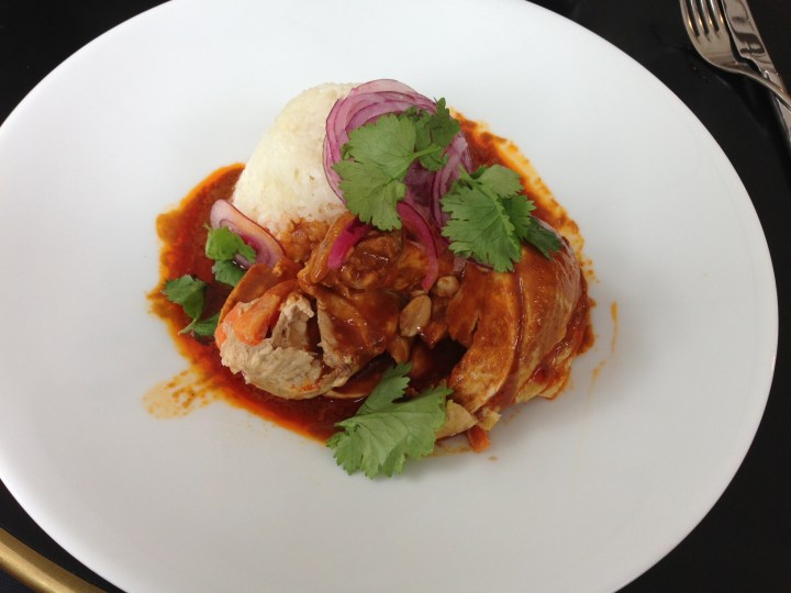 suprême de poulet, Sauce satay, riz basmati - la verrière - les restos de boulogne