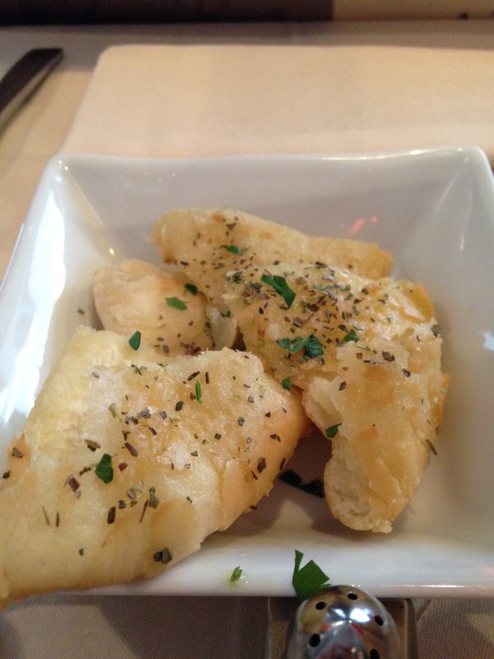 pain à l'ail pizza a tavola