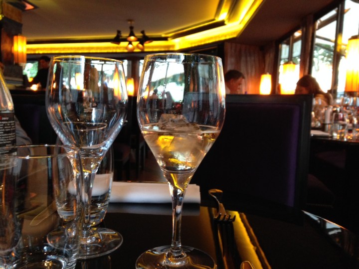 intérieur café du théatre