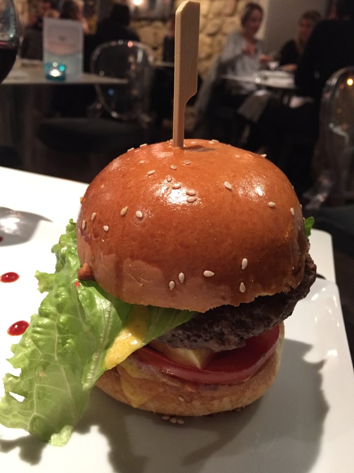 burger classique du 86 coté studio