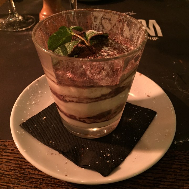 Tiramisù classico à l’Amaretto volfoni - les restos de boulogne